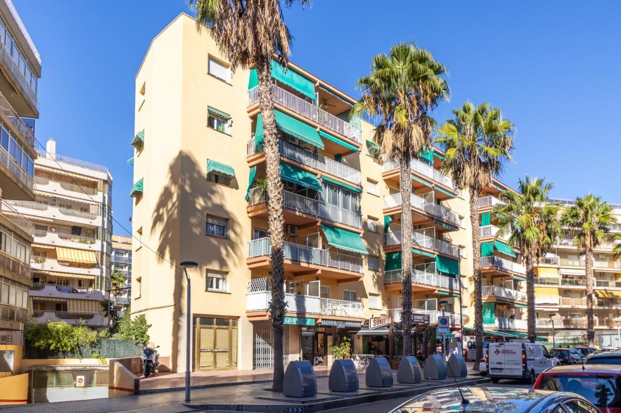 Pepe'S Apartment Salou Bagian luar foto